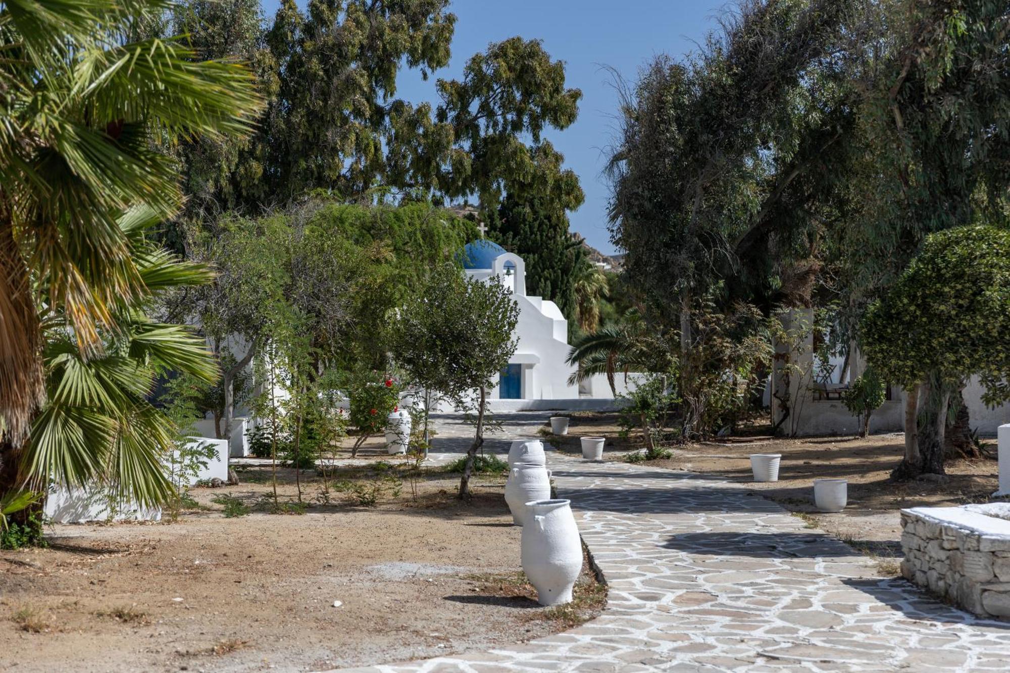 Naxos Green Village Hotel Naxos City Екстериор снимка